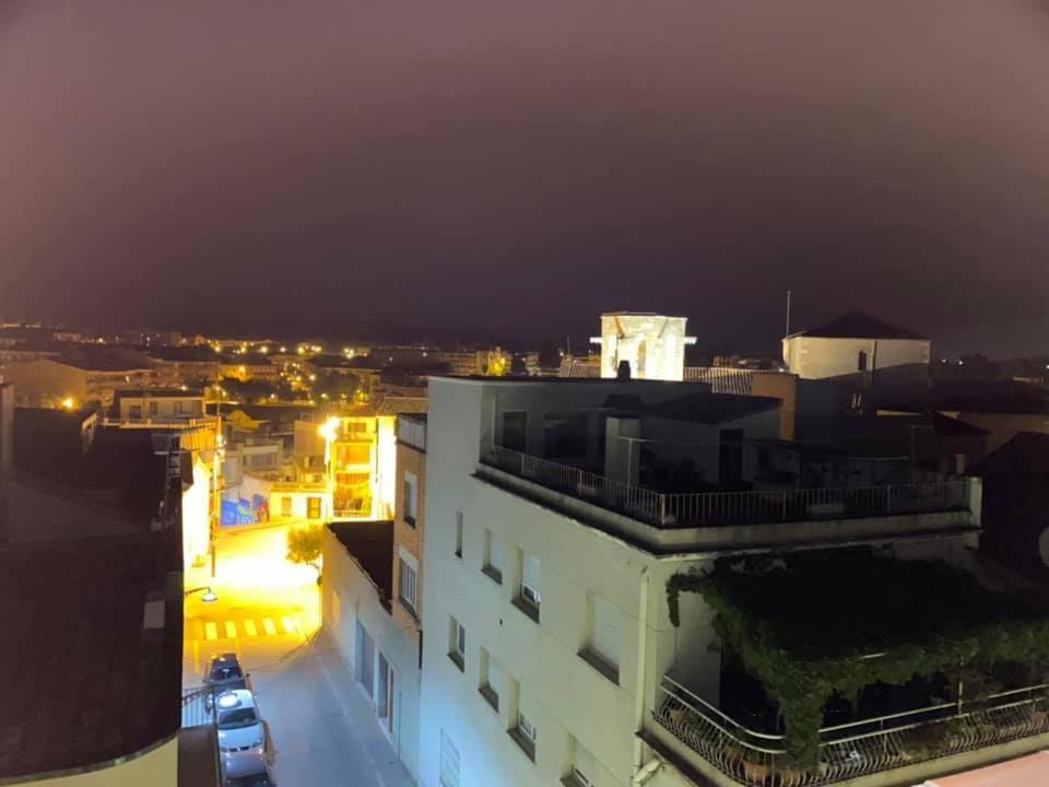 Hotel Fonda Neus Sant Sadurni d'Anoia Exterior foto