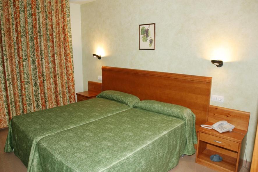 Hotel Fonda Neus Sant Sadurni d'Anoia Quarto foto