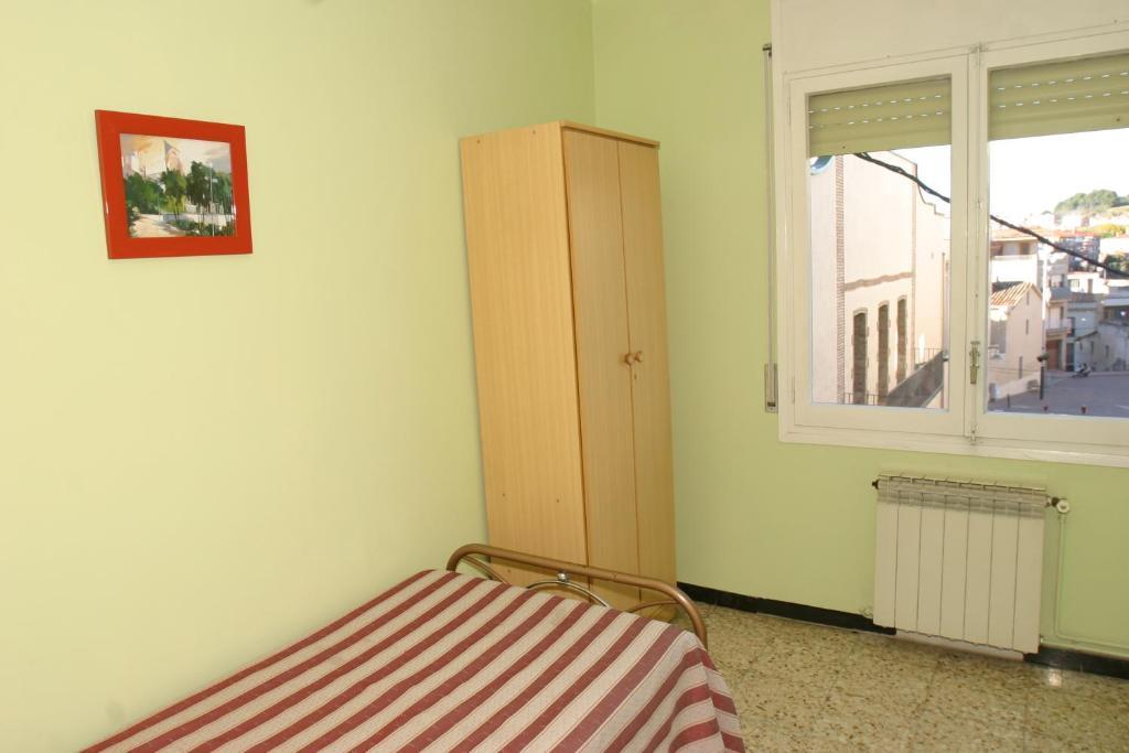 Hotel Fonda Neus Sant Sadurni d'Anoia Exterior foto